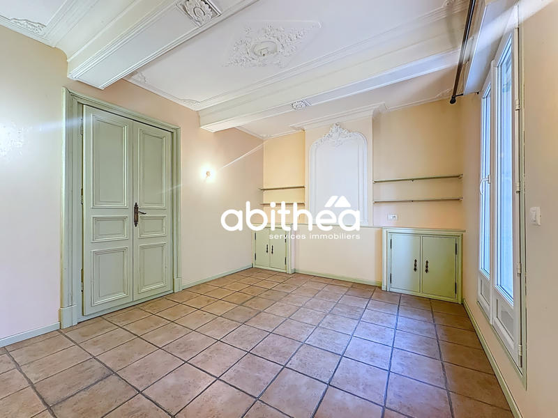 Appartement - 84 m² - 3 pièces