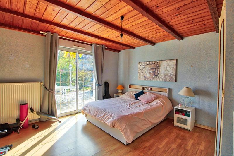 Maison - 128 m² - 7 pièces