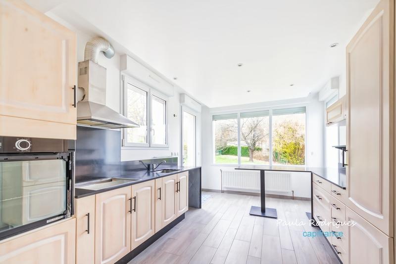 Maison - 122 m² - 6 pièces