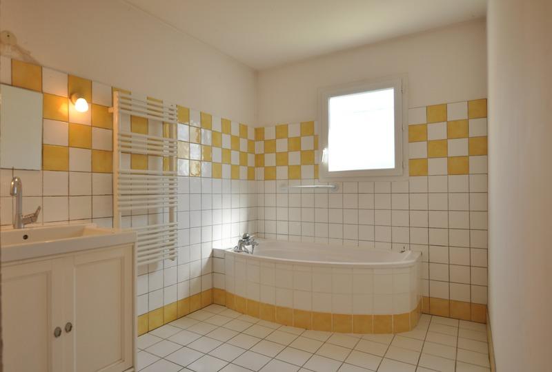 Maison - 97 m² - 3 pièces