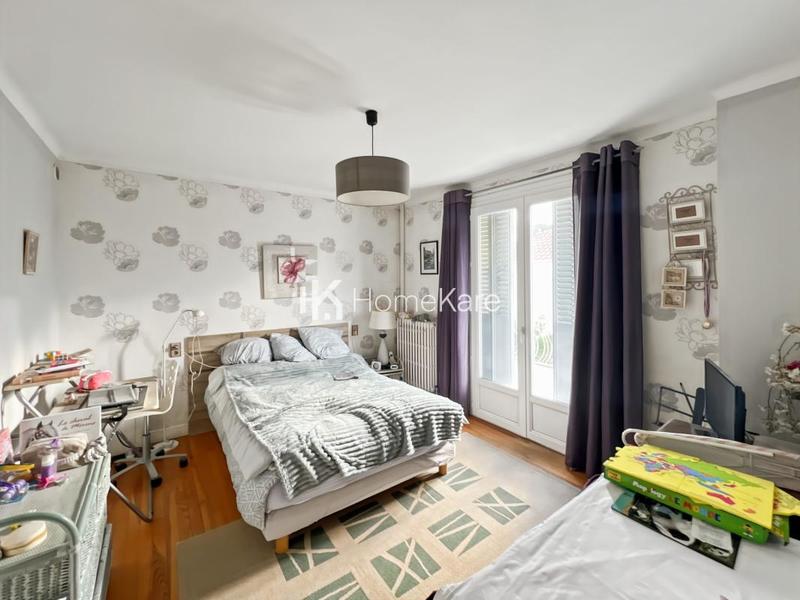 Maison - 140 m² - 5 pièces