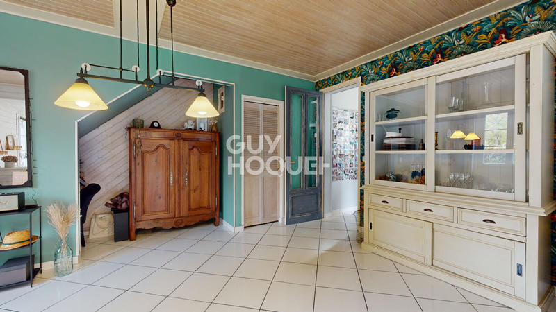 Maison - 95 m² - 5 pièces