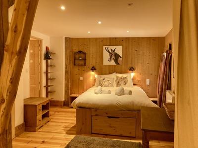 Triplex - 175 m² - 6 pièces