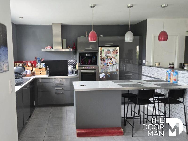 Maison - 120 m² - 5 pièces