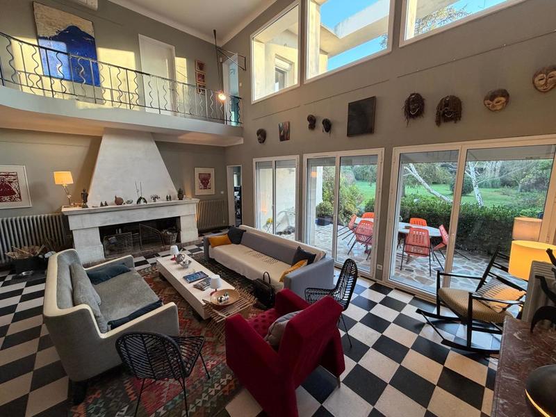 Villa - 196 m² - 7 pièces