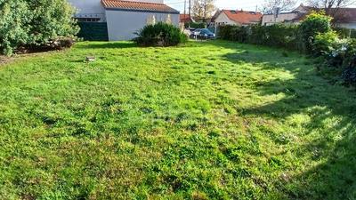 Terrain constructible - 310 m²