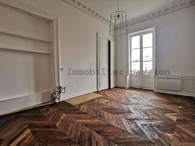 Studio - 29 m² - 1 pièce