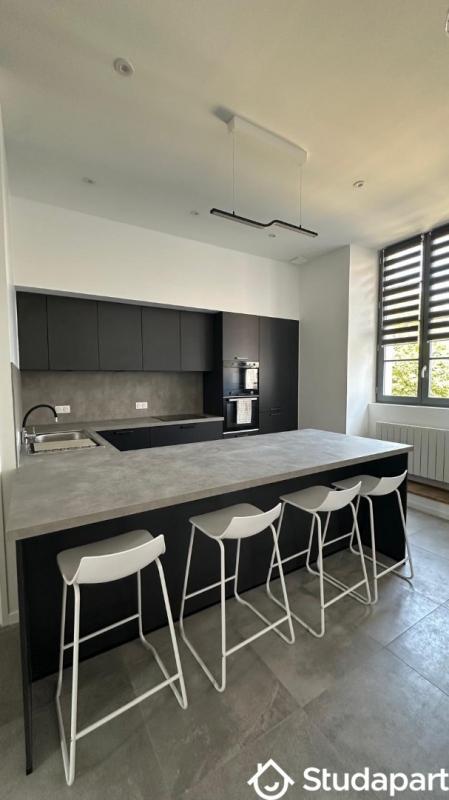 Chambre - 9 m² - 1 pièce