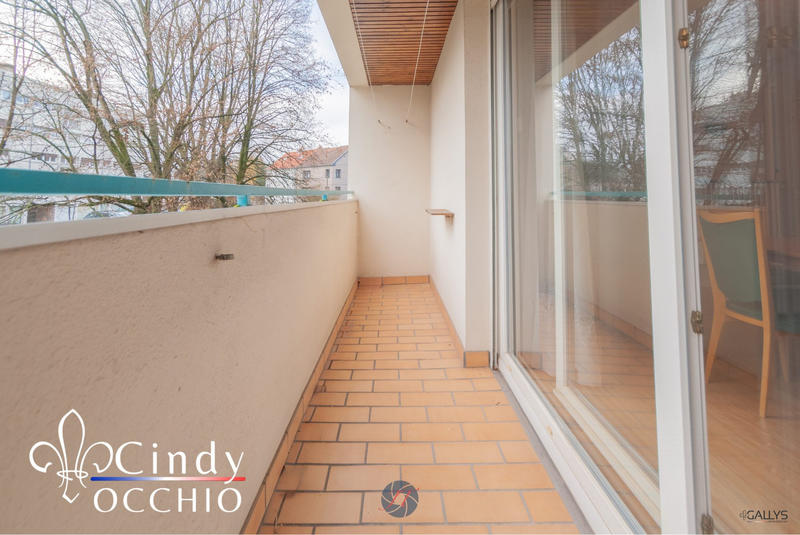 Appartement - 77 m² - 3 pièces