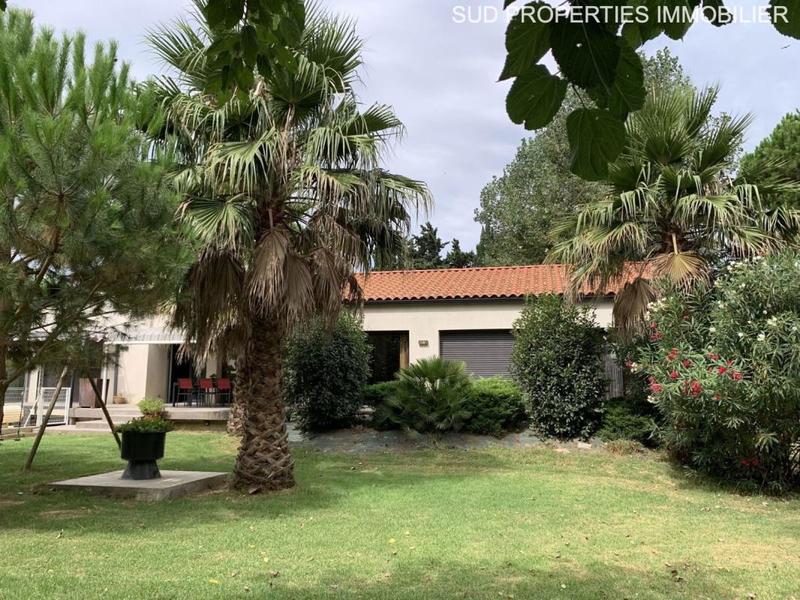 Maison - 210 m² - 6 pièces