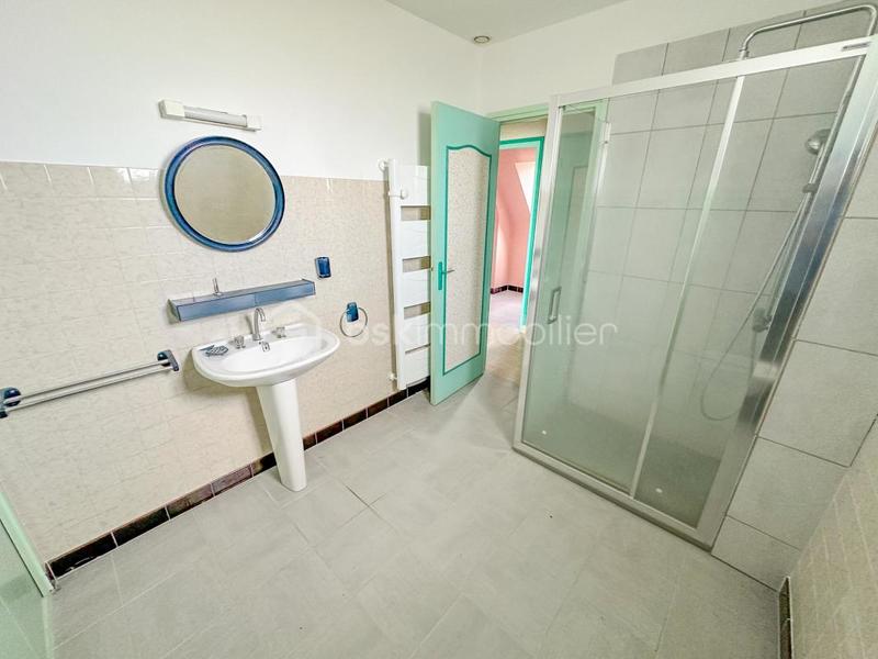 Maison - 102 m² - 5 pièces