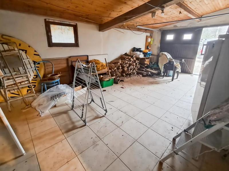 Maison - 80 m² - 5 pièces