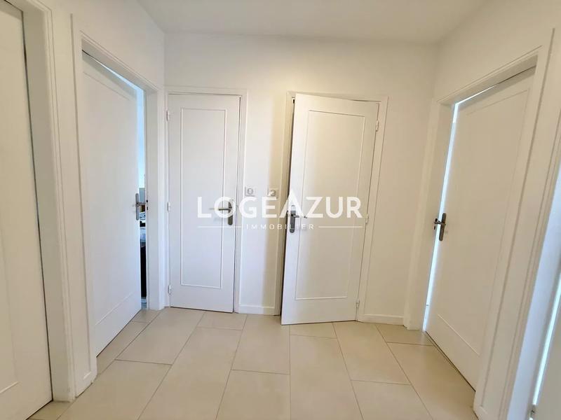Appartement - 82 m² - 4 pièces