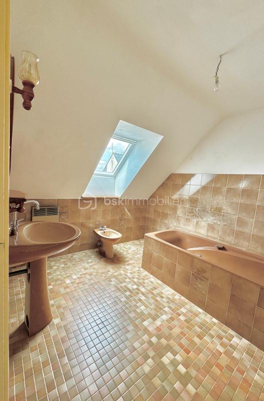 Maison traditionnelle - 110 m² - 5 pièces