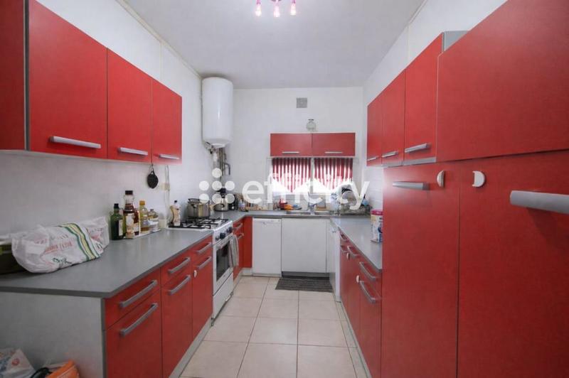 Appartement ancien - 70 m² - 3 pièces