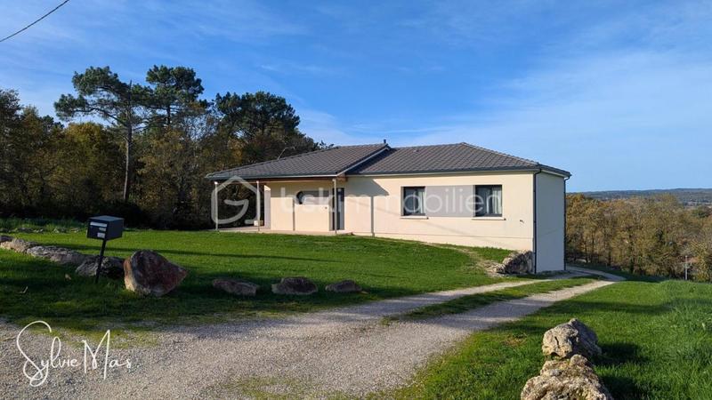 Maison - 113 m² - 4 pièces