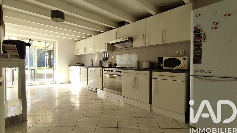 Maison - 191 m² - 6 pièces