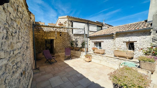 Maison - 180 m² - 9 pièces