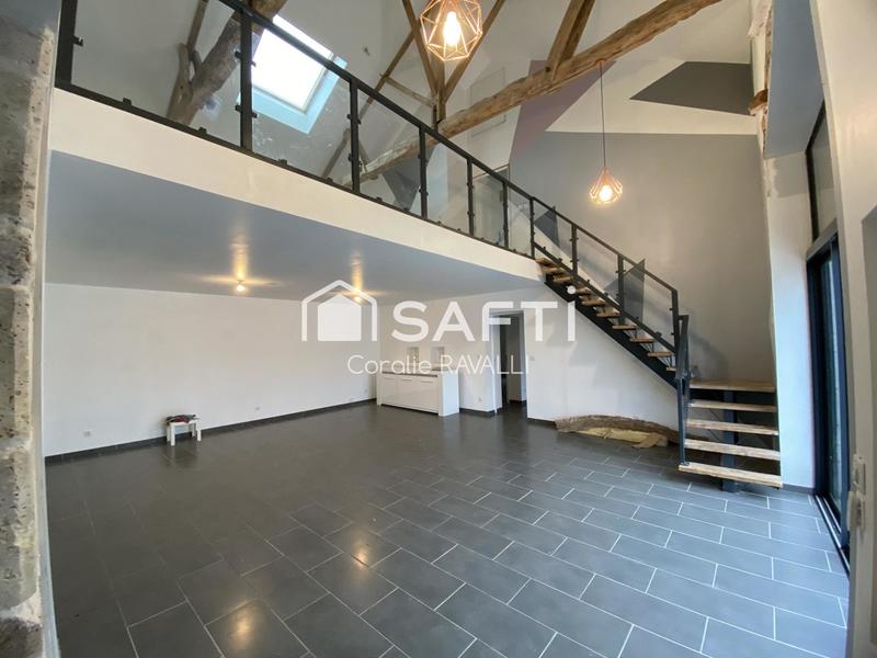 Maison - 222 m² - 8 pièces