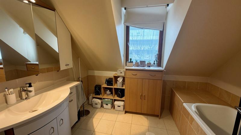 Maison - 137 m² - 7 pièces