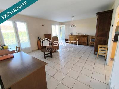 Maison - 95 m² - 4 pièces