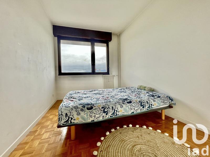 Appartement - 99 m² - 4 pièces