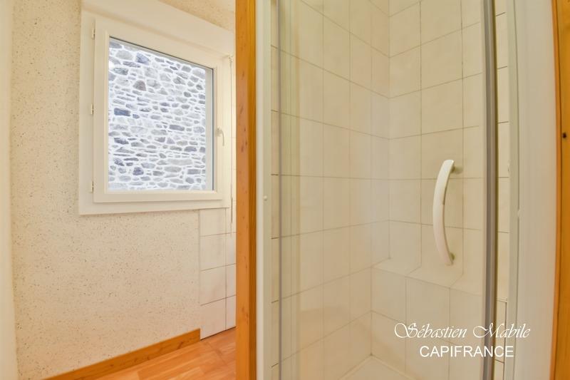 Maison - 102 m² - 5 pièces