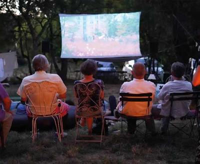 Projection cinéma des Mills d'été