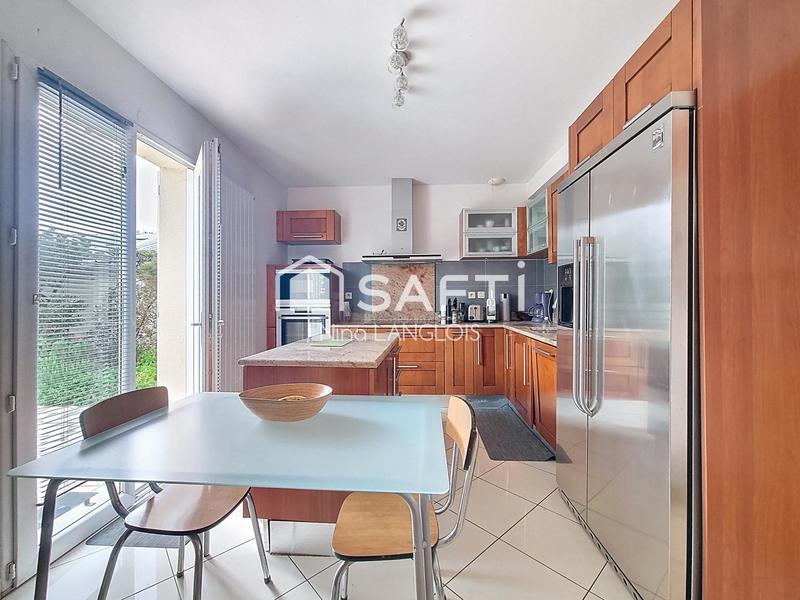 Maison - 134 m² - 7 pièces