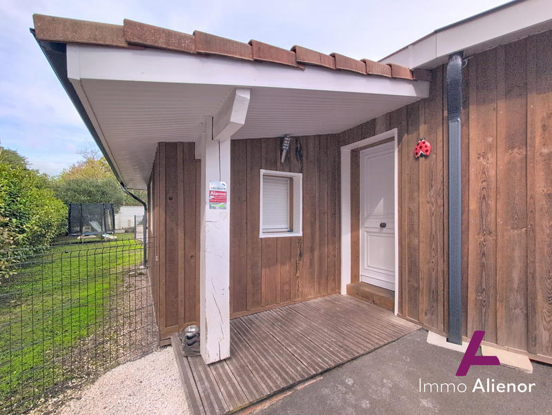 Maison - 98 m² - 4 pièces