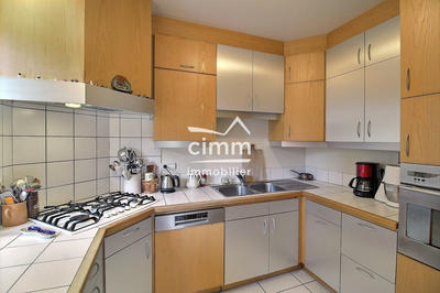 Maison - 273 m² - 10 pièces