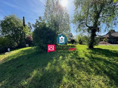 Terrain constructible - 580 m²