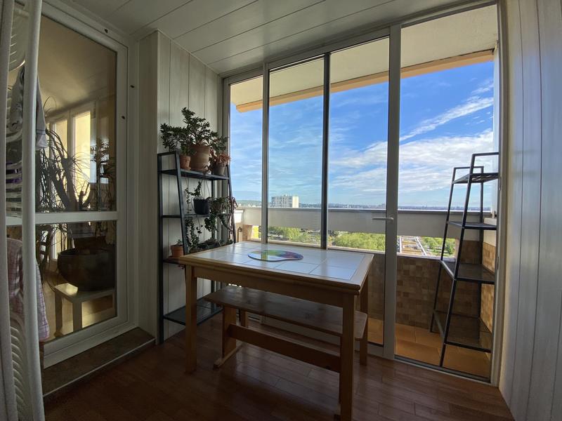 Appartement - 81 m² - 4 pièces