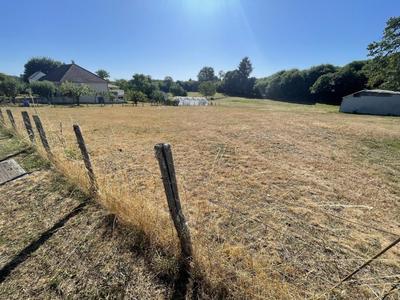 Terrain constructible - 1 416 m²