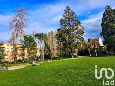 Appartement - 72 m² - 4 pièces