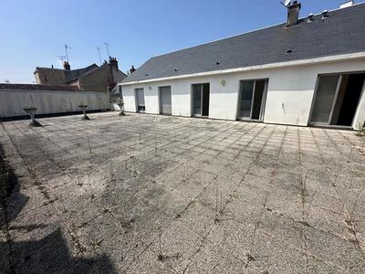 Appartement - 140 m² - 5 pièces