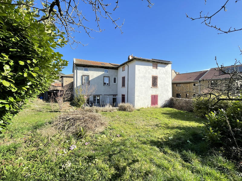 Maison de village - 75 m² - 4 pièces