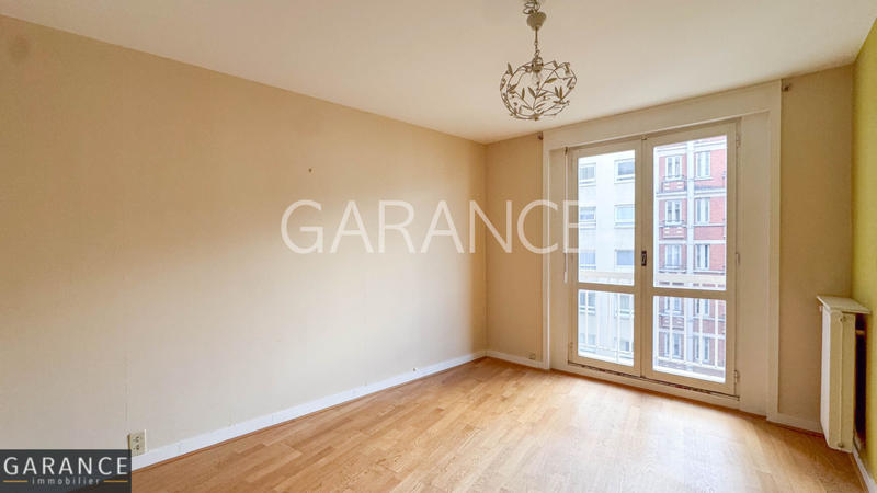 Appartement - 107 m² - 5 pièces