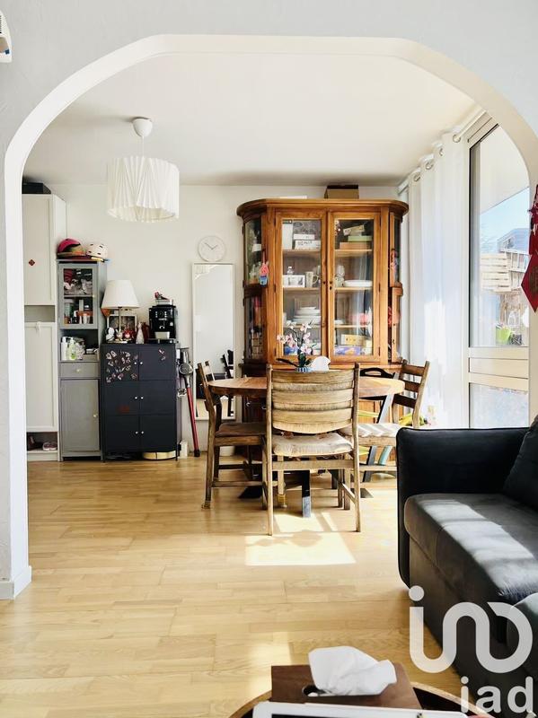 Appartement - 83 m² - 4 pièces