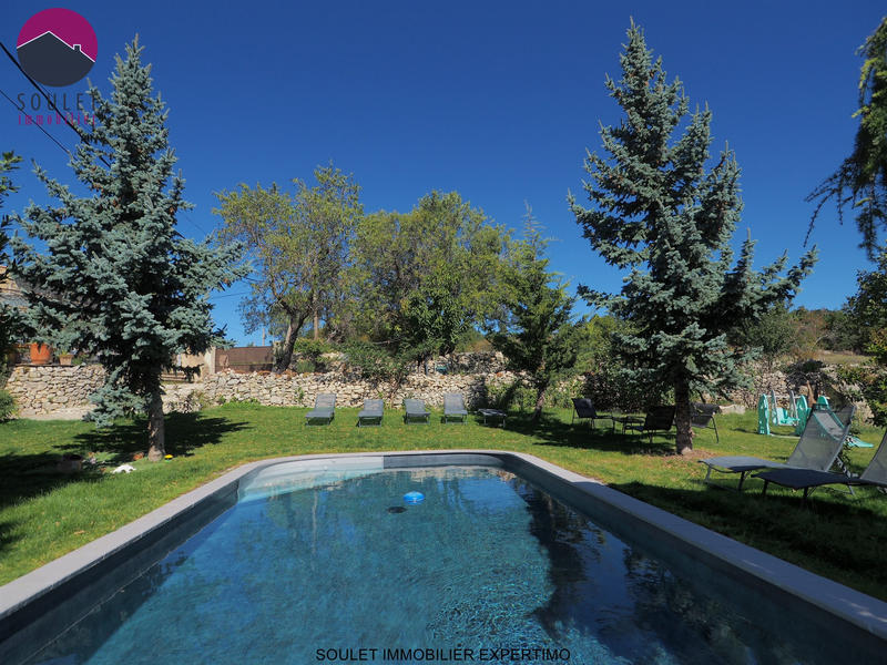 Propriété - 160 m² - 7 pièces