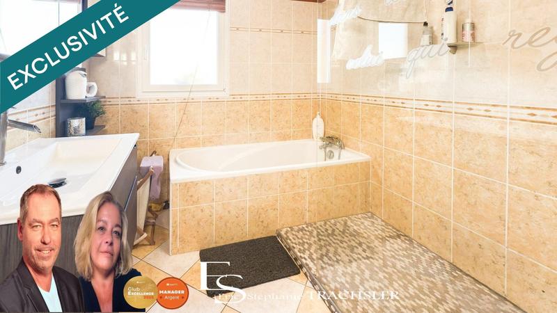 Maison - 220 m² - 9 pièces