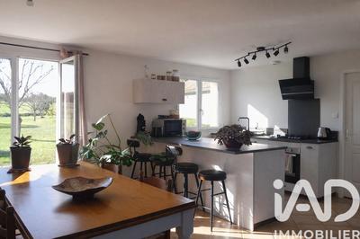 Maison - 96 m² - 4 pièces
