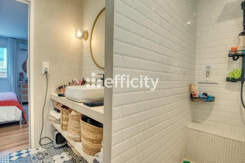 Villa - 100 m² - 4 pièces