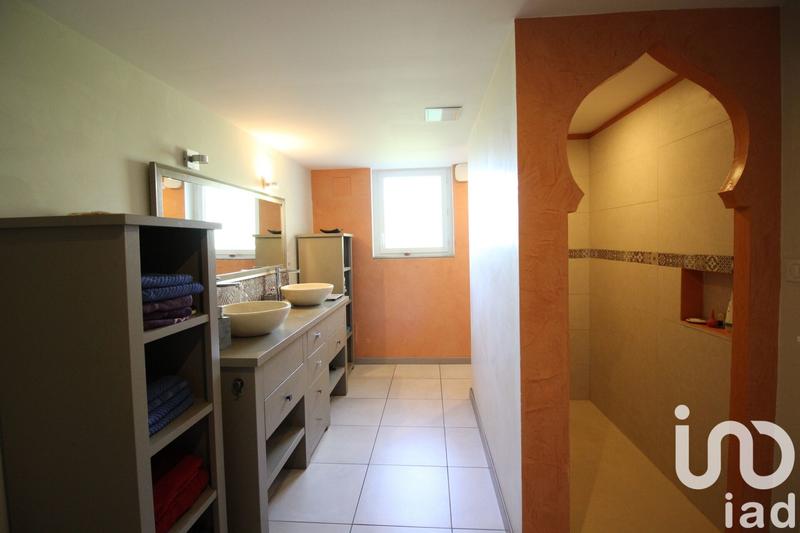 Maison de village - 214 m² - 7 pièces