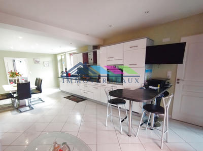 Maison - 110 m² - 5 pièces