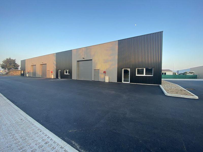 Bureau - 130 m² - 2 pièces