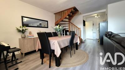 Maison - 90 m² - 4 pièces