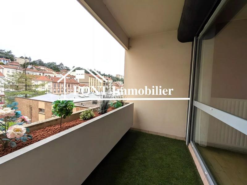 Appartement - 110 m² - 5 pièces