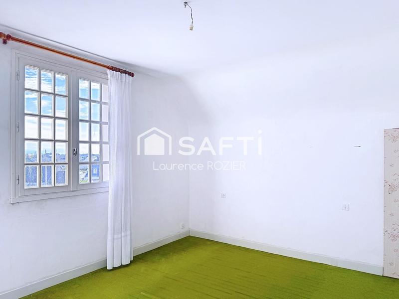 Maison - 102 m² - 6 pièces