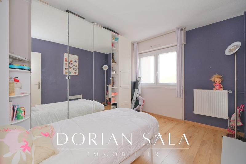 Appartement - 81 m² - 4 pièces